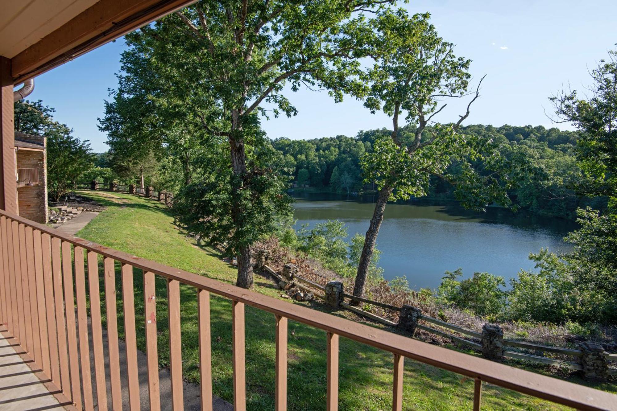 Pennyrile Forest State Resort Park Hawkins Bagian luar foto