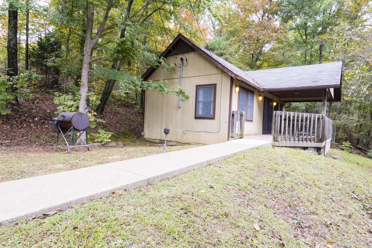 Pennyrile Forest State Resort Park Hawkins Bagian luar foto