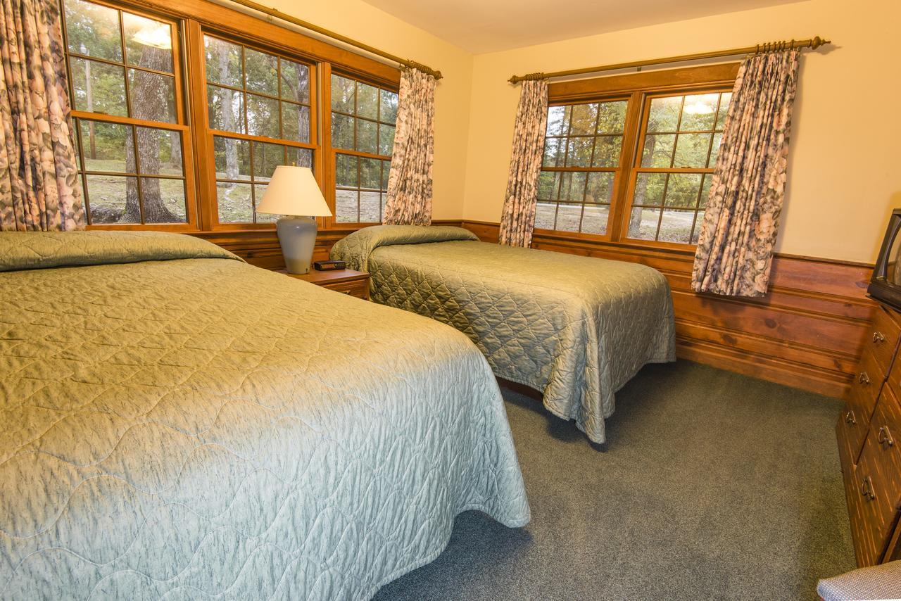 Pennyrile Forest State Resort Park Hawkins Bagian luar foto