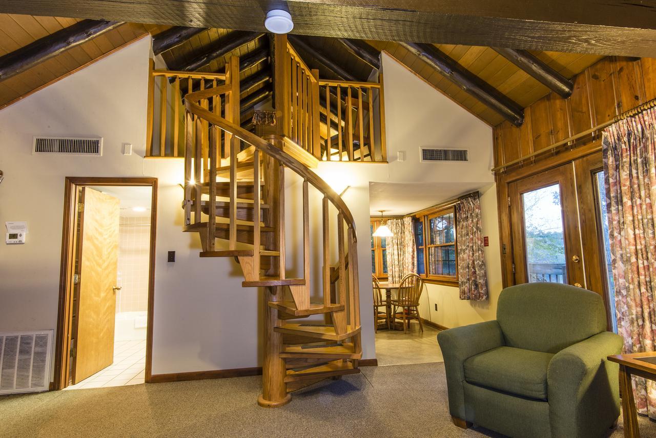 Pennyrile Forest State Resort Park Hawkins Bagian luar foto